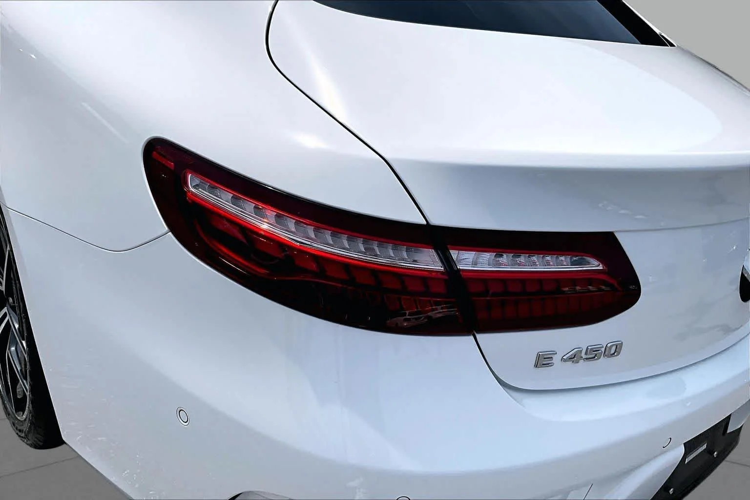 Used 2021 Polar White Mercedes-Benz E 450 image 27