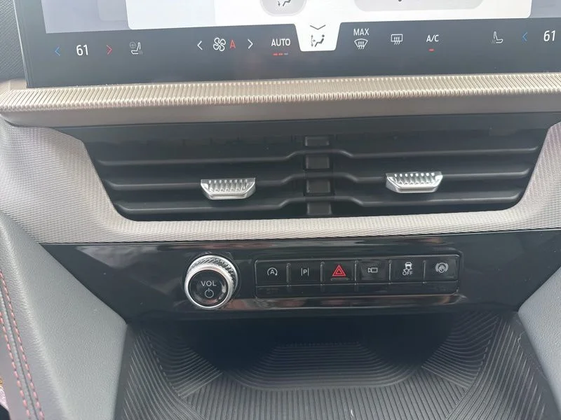 New 2026 Space White Metallic Ford Active image 42