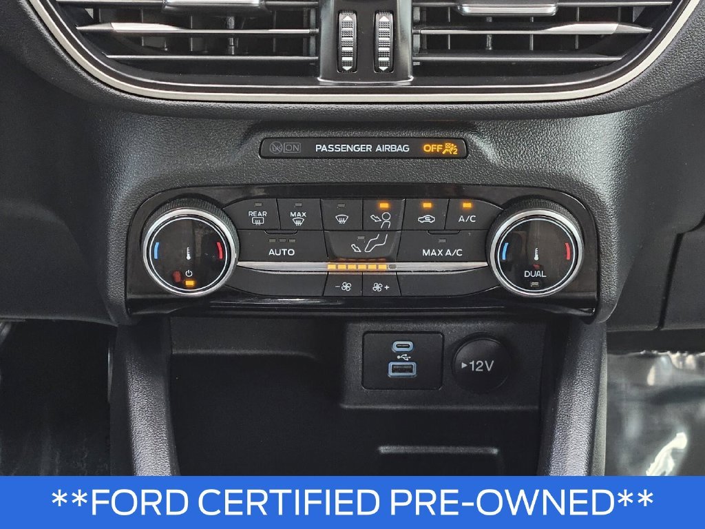 Used 2022 Gray Ford SE image 26