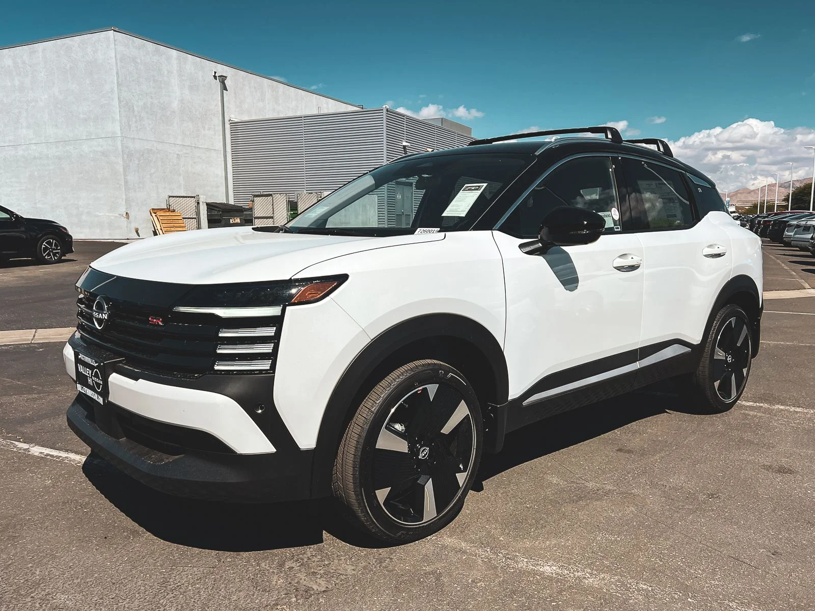 New 2026 Aspen White TriCoat / Super Black Two-tone Nissan SR image 2