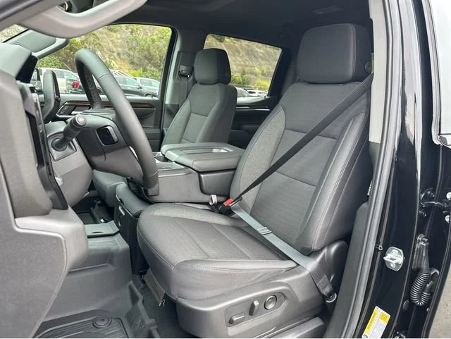 New 2026 Onyx Black GMC Elevation image 23