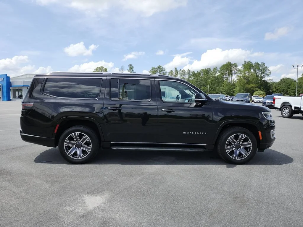 Used 2024 Black Jeep Series II image 6