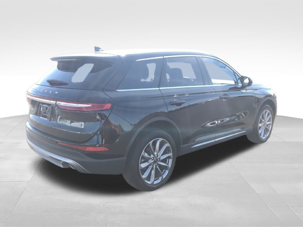 Used 2022 Black Lincoln Standard image 8