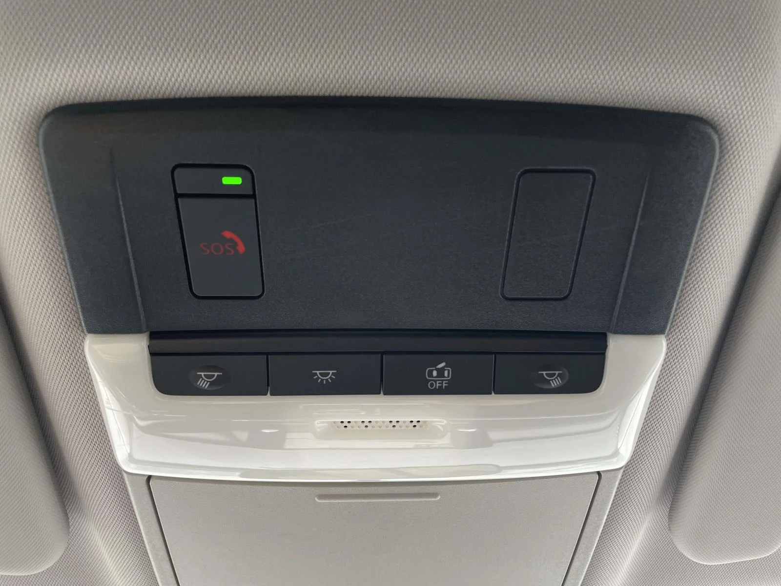 Used 2025 Blue Mitsubishi SE S-AWC image 23