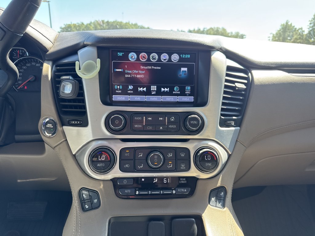 Used 2018 White GMC SLT image 22