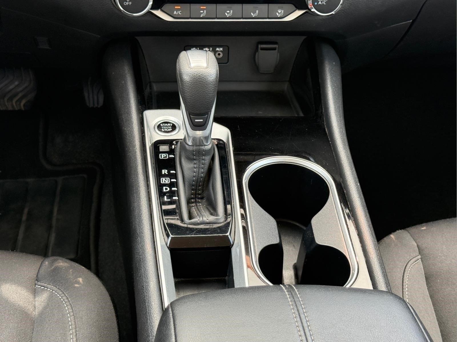 Used 2024 Brilliant Silver Metallic Nissan 2.5 SV image 19