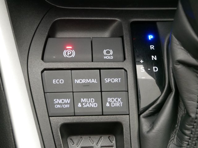 Certified Used 2024 Silver Sky Metallic Toyota XLE image 29
