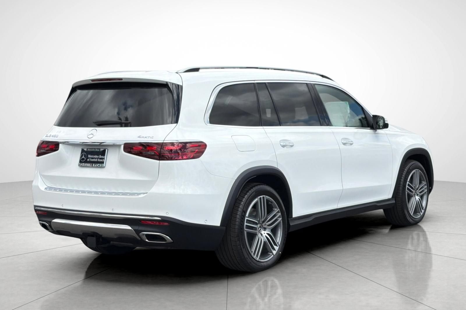 New 2026 Polar White Mercedes-Benz GLS 450 image 12