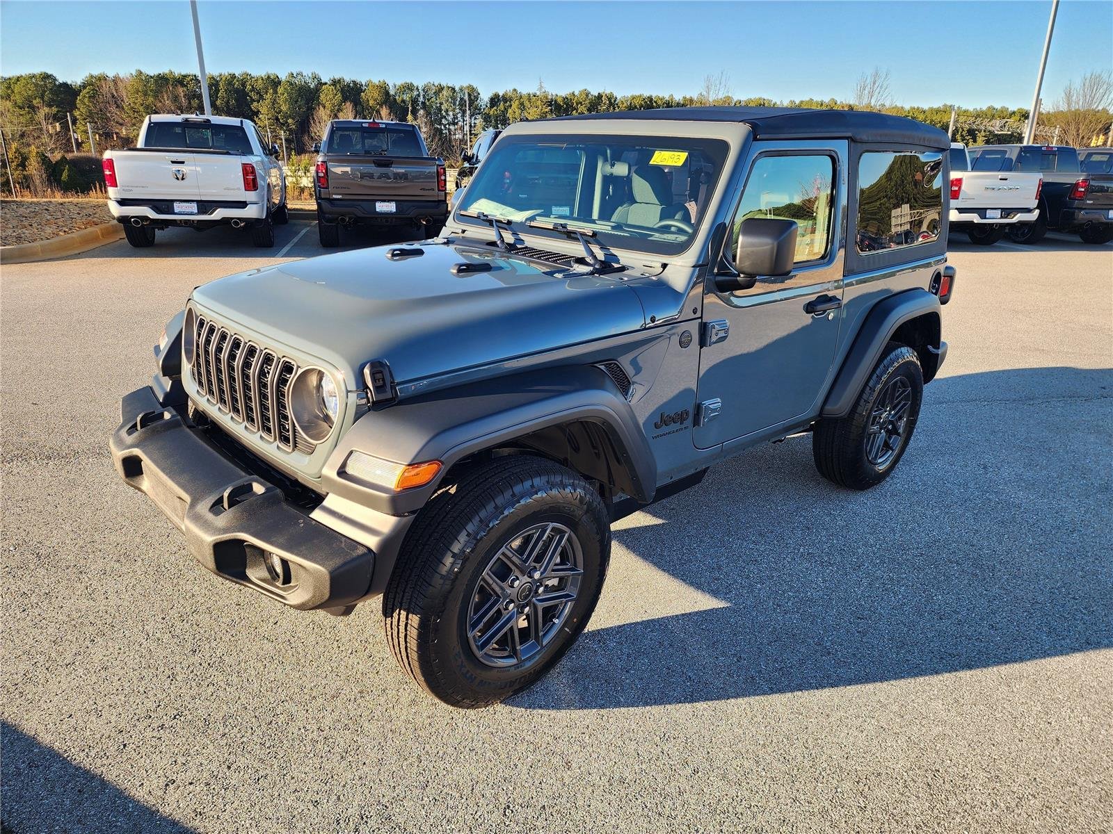 New 2026 Anvil Clear-Coat Exterior Paint Jeep Sport image 3