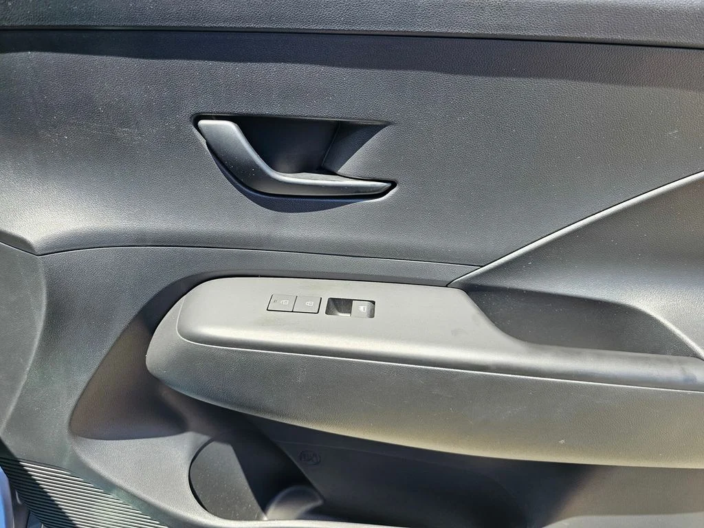 Used 2024 Blue Hyundai SEL image 11