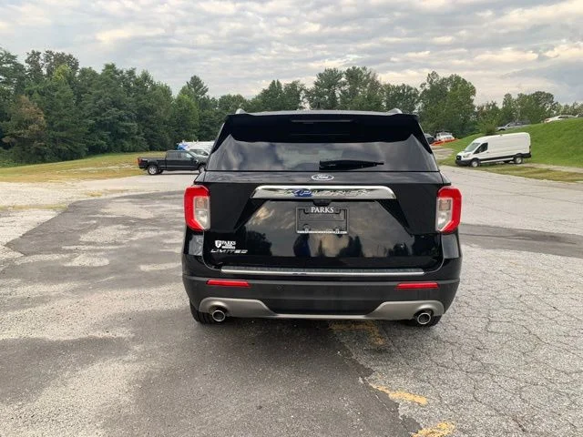 Used 2022 Black Ford Limited image 7