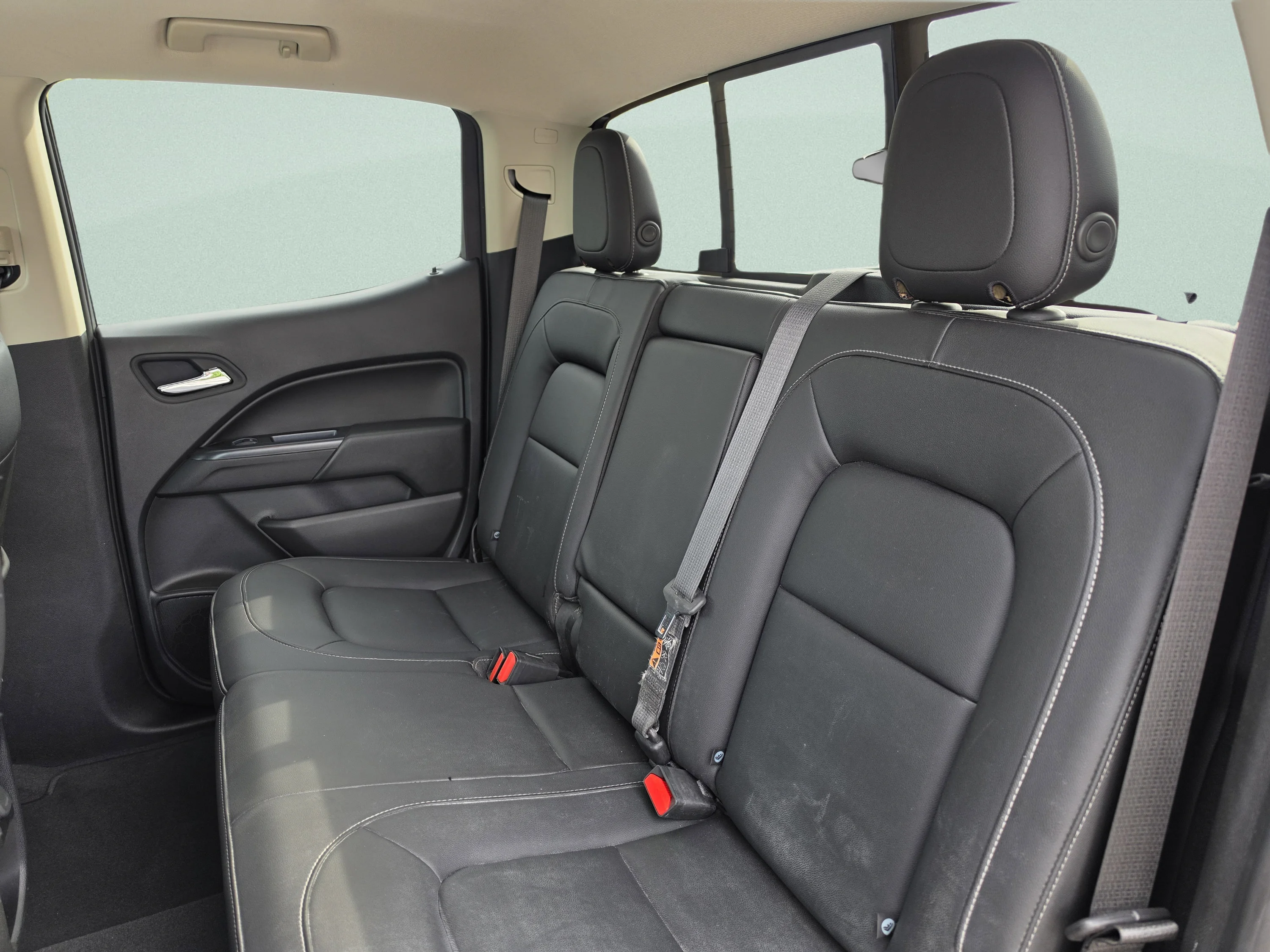 Used 2020 Silver Ice Metallic Chevrolet 4WD ZR2 image 19