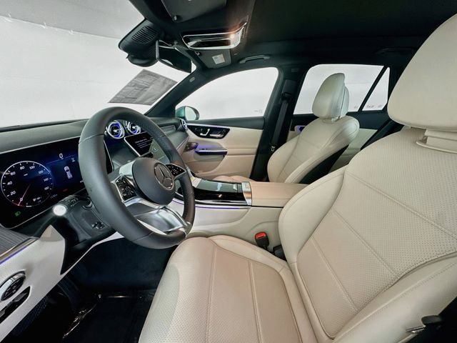 New 2026 Verde Silver Metallic Mercedes-Benz GLC 300 image 21