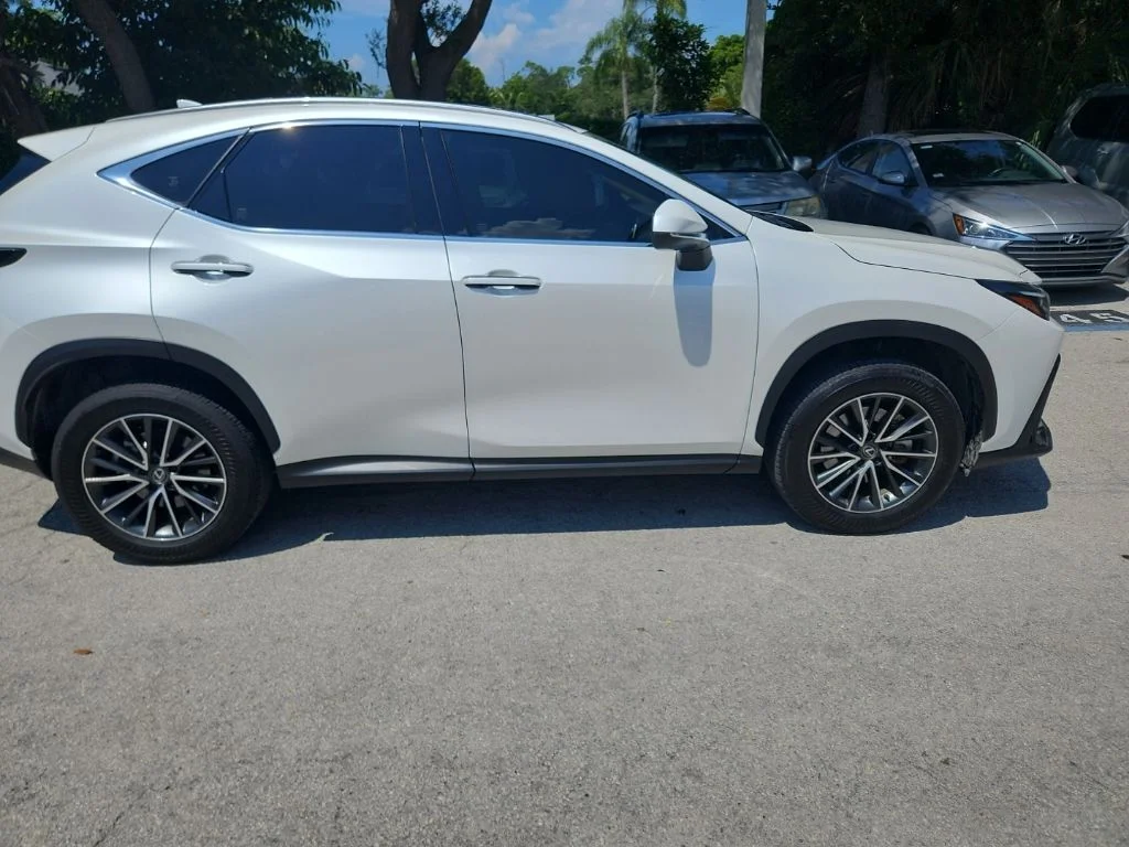 Used 2024 White Lexus 350h Base image 5