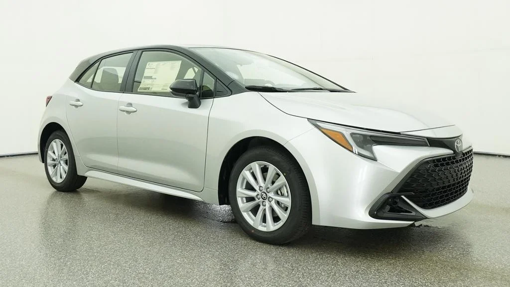 New 2027 Classic Silver Metallic with Black roof Toyota SE image 20