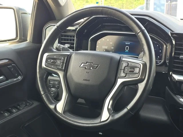 Used 2023 Black Chevrolet RST image 34