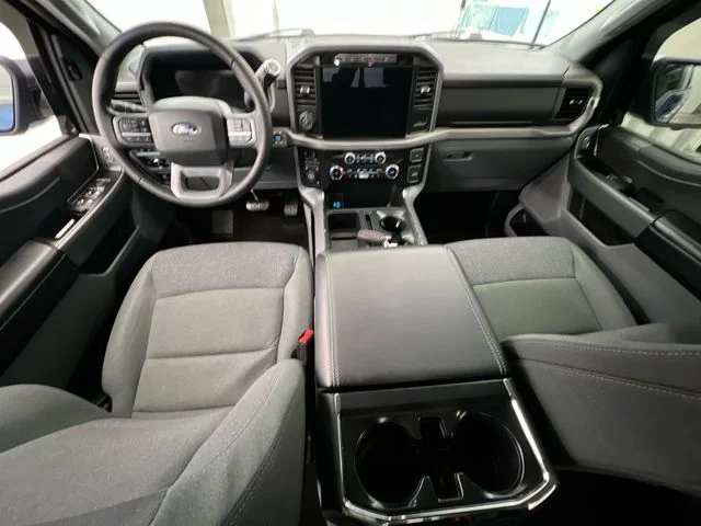 Used 2024 Blue Ford XLT image 2