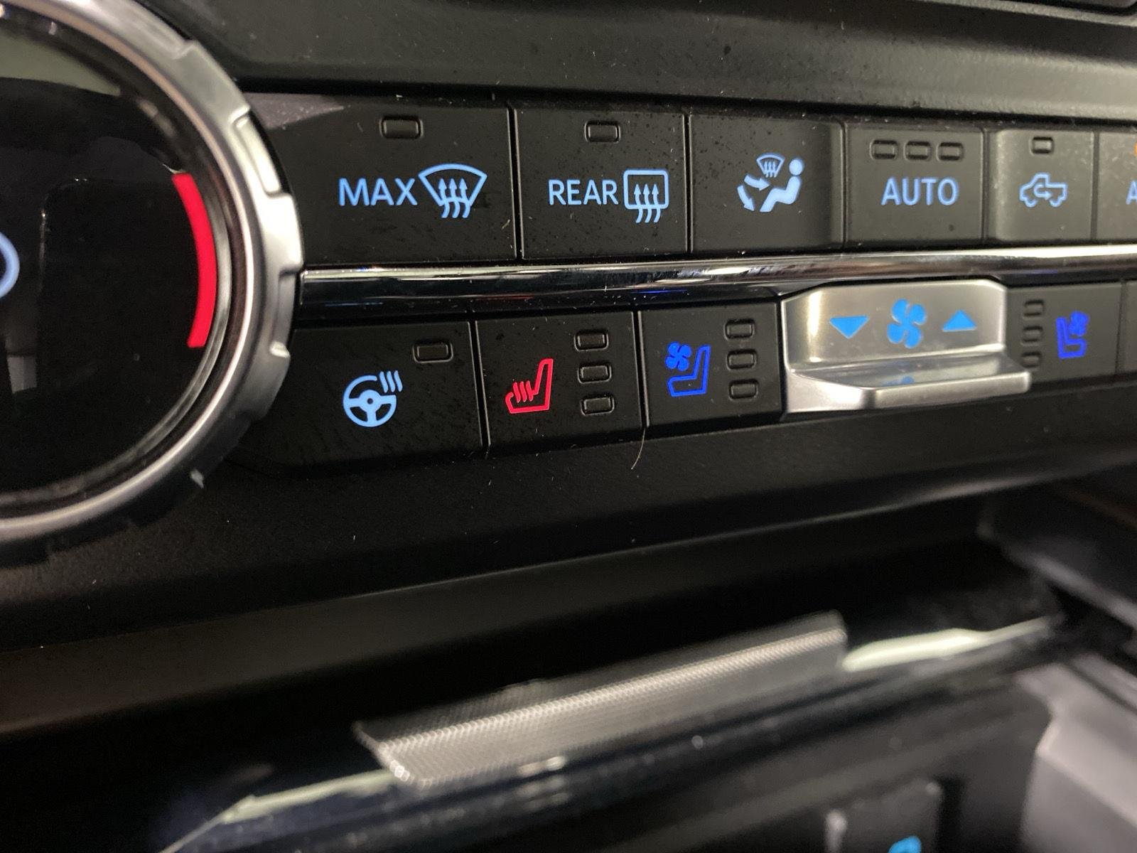 Used 2024 Antimatter Blue/Darkened Bronze Ford King Ranch image 24