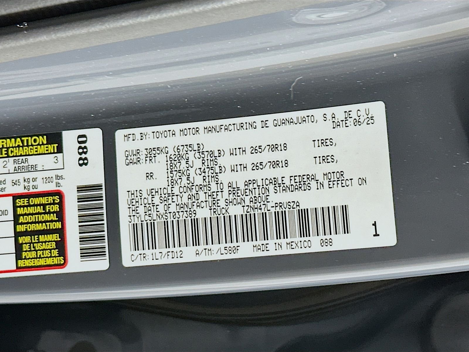 2025 Toyota Tacoma TRD Off Road - Photo 33