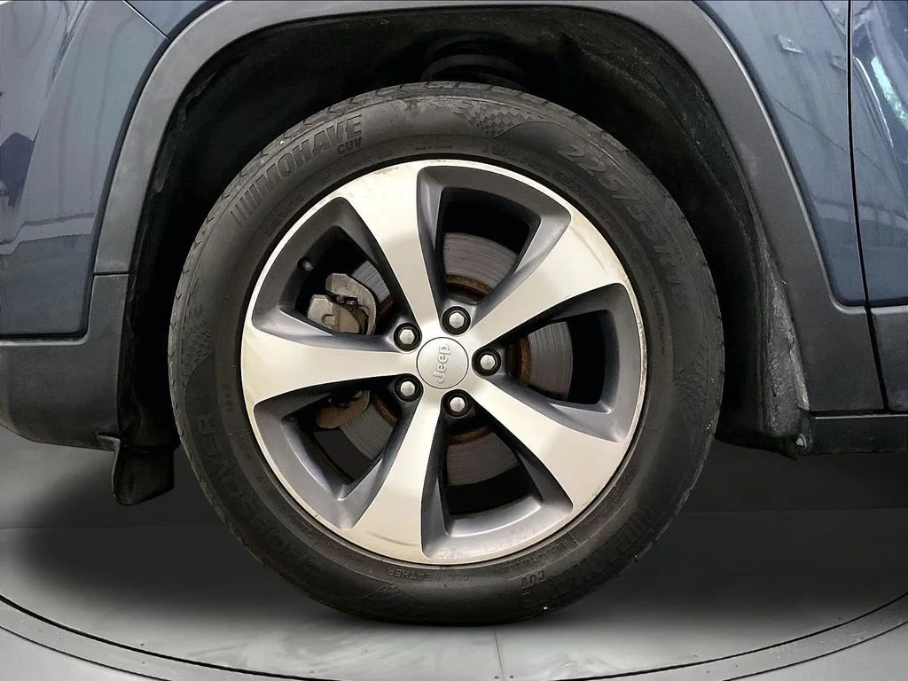 Used 2020 Blue Jeep Limited image 13
