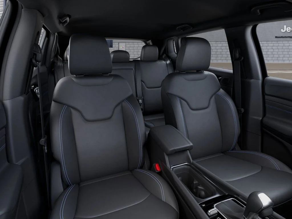 Used 2026 Silver Jeep Limited image 16