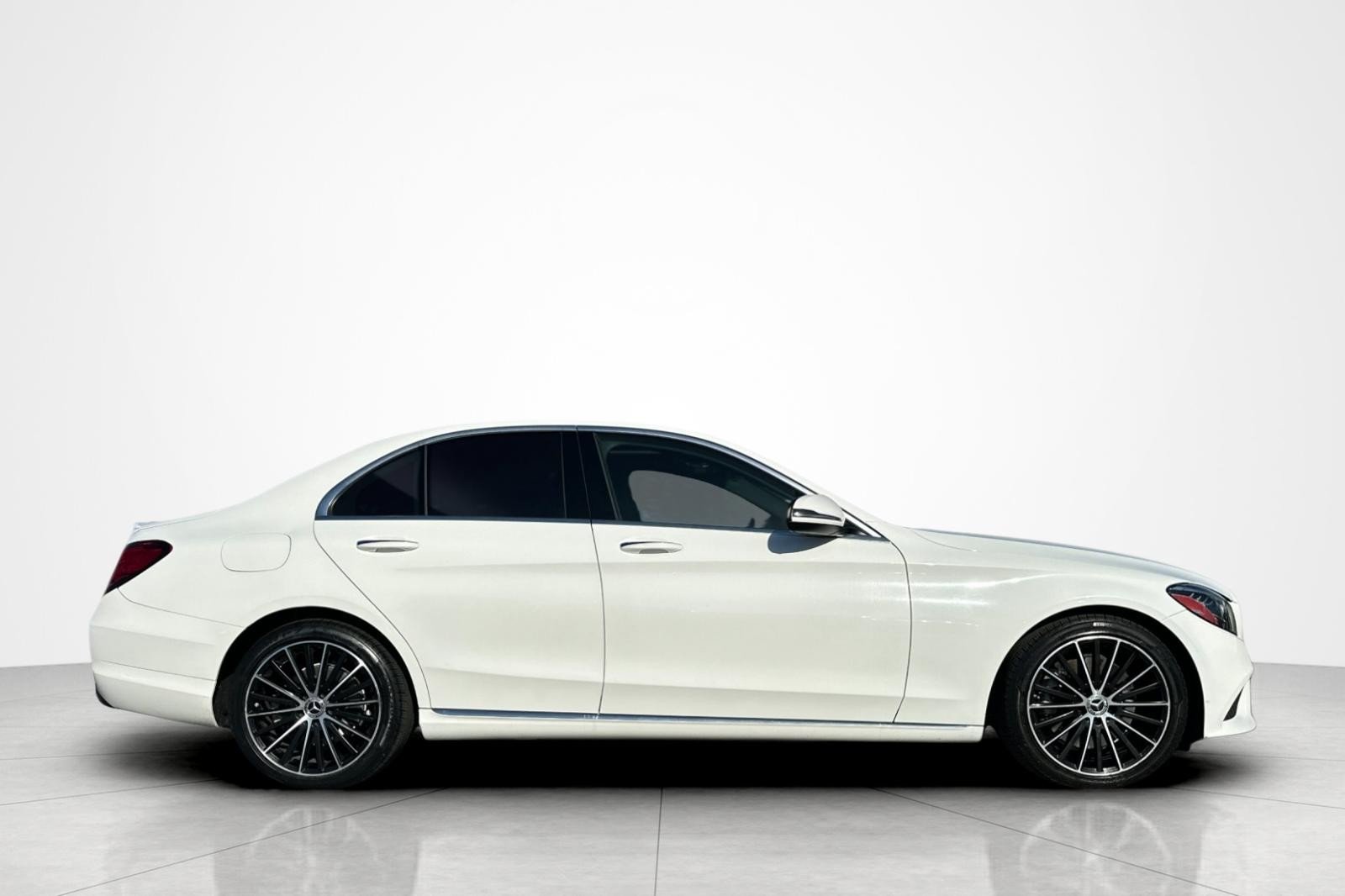 Used 2019 WHITE Mercedes-Benz C 300 image 6
