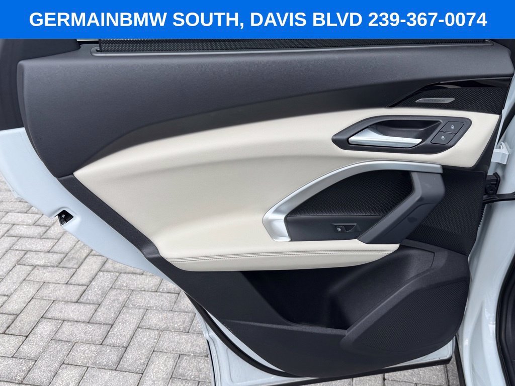 Used 2025  Audi 2.0T Prestige image 13