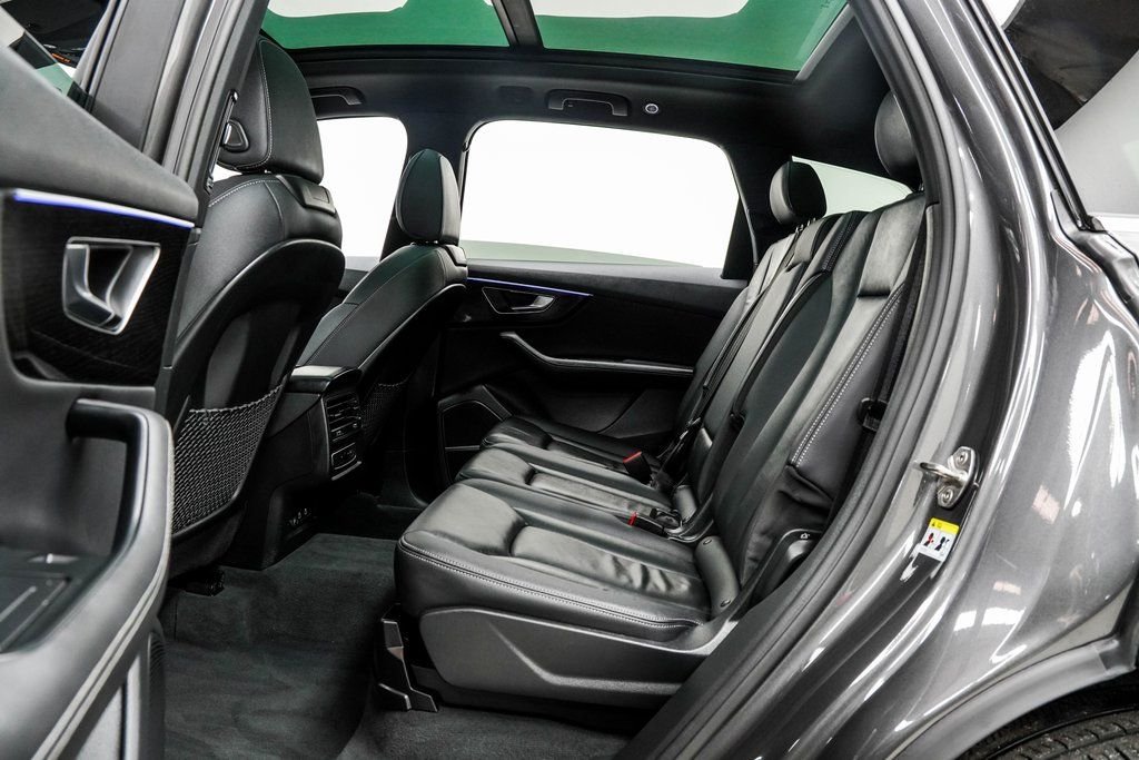 Used 2025 Gray Audi 55 Premium Plus image 40