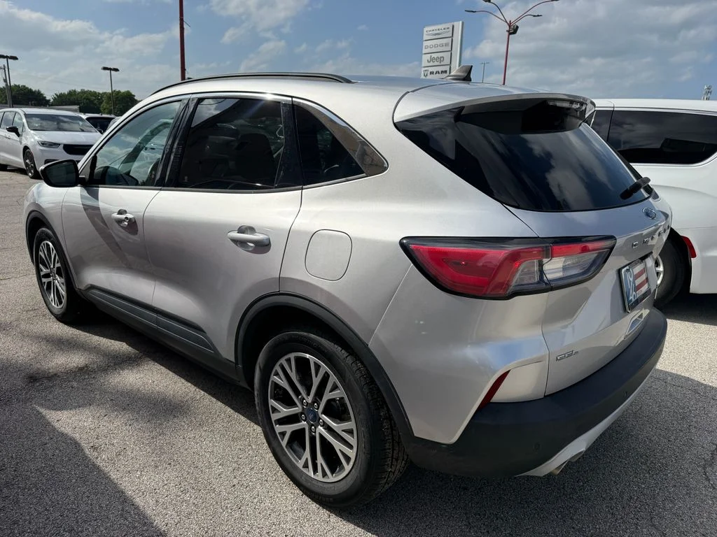 Used 2020 Silver Ford SEL image 23