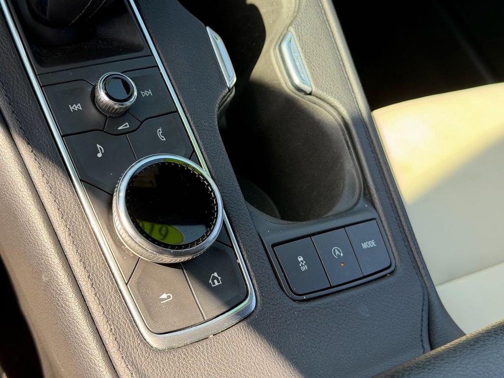 Used 2019 Gray Cadillac Sport image 24
