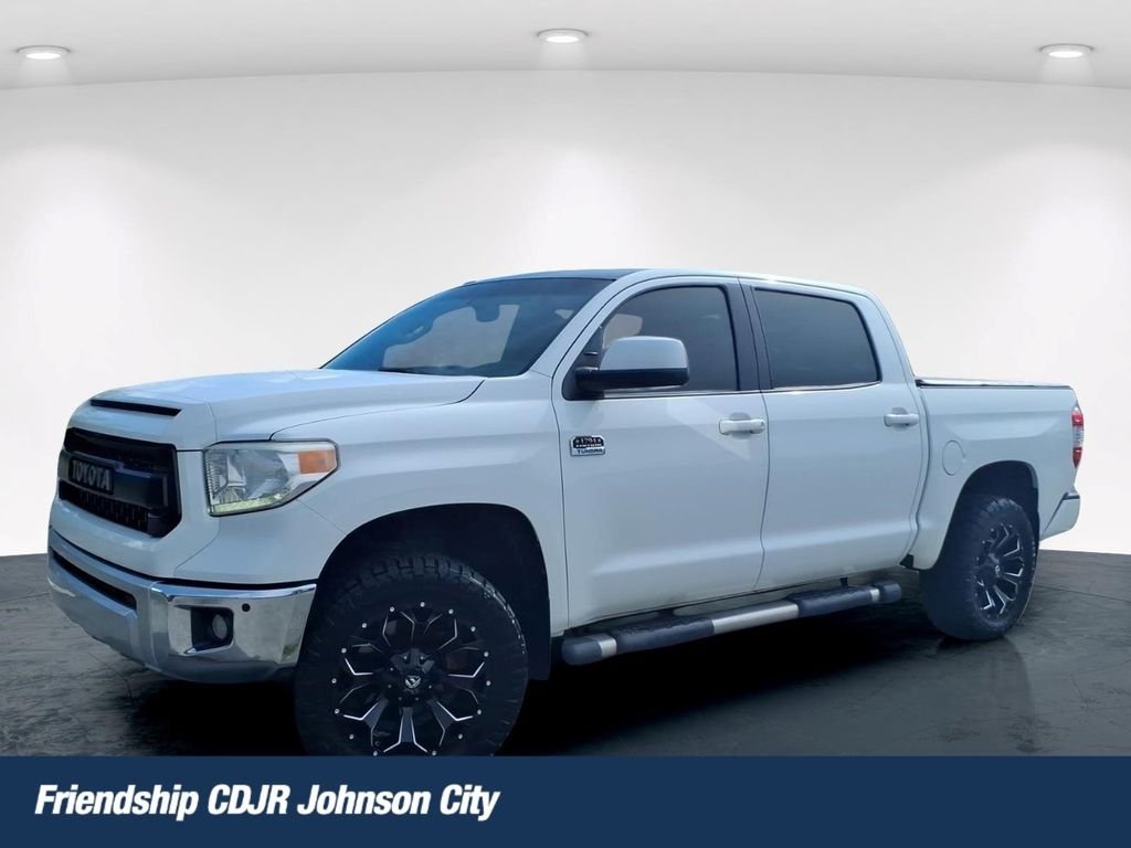 Used 2015 White Toyota 1794 image 1