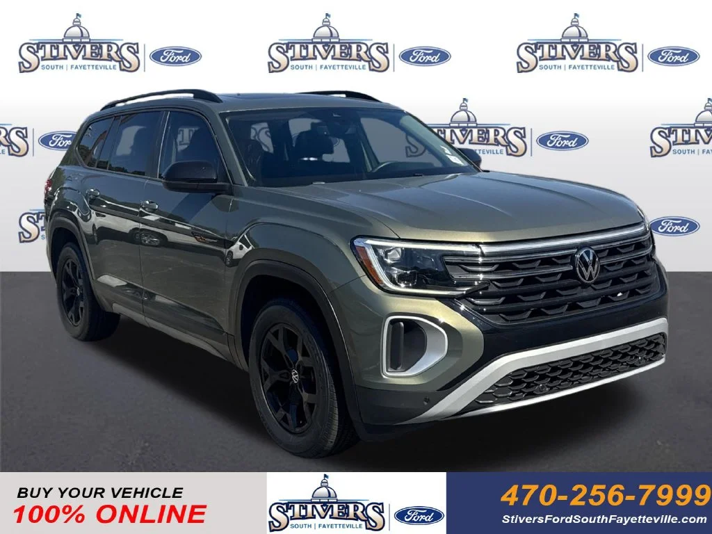 Used 2024  Volkswagen 2.0T Peak Edition SE w/Technology image 1