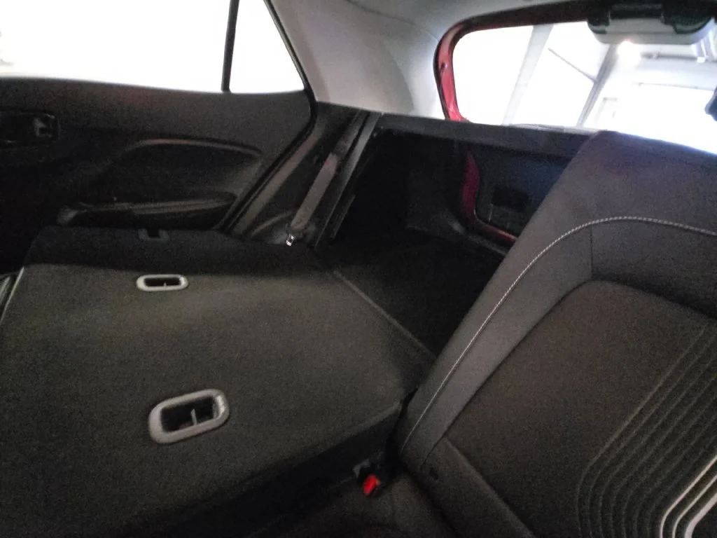 Used 2025 Red Hyundai Limited image 34