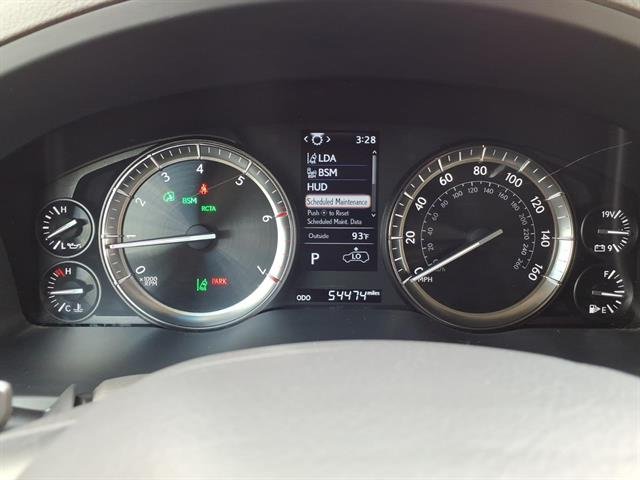 Used 2019 Eminent White Pearl Lexus Three-Row image 28