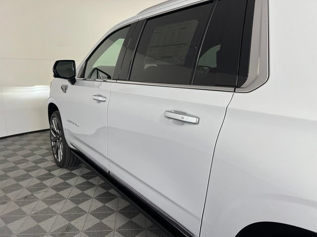 New 2026 Glacier White Tricoat GMC Denali Ultimate image 10