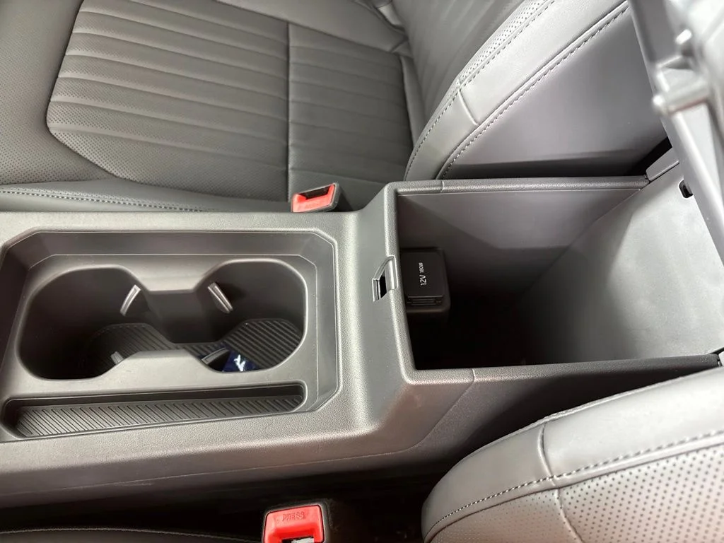 New 2027 Terrain Brown / Black Roof Kia X-Line S image 41