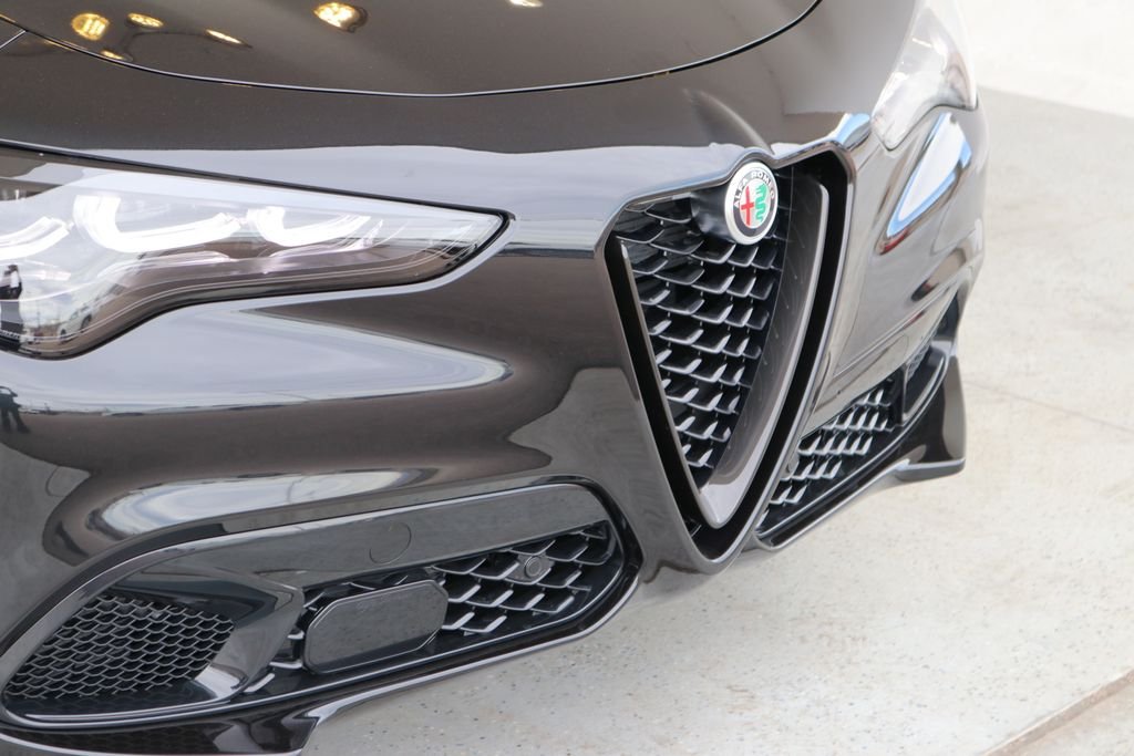 2025 Alfa Romeo Stelvio Intensa - Photo 57