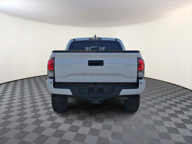 Certified Used 2023 ICE CAP Toyota  image 7