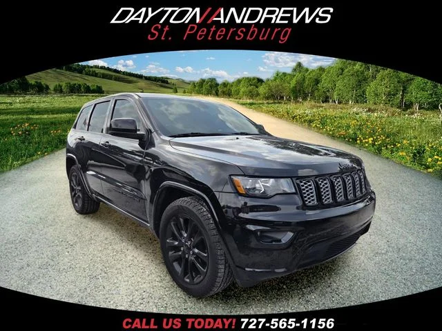 Used 2019 Black Jeep Altitude image 1