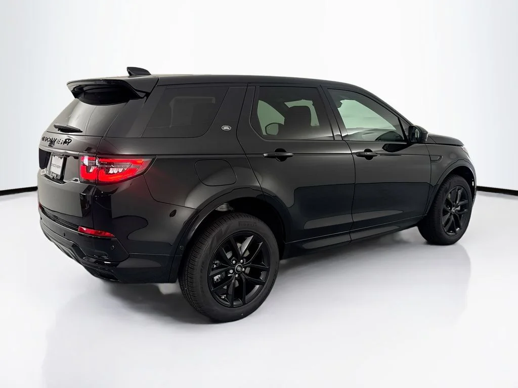 New 2026 Santorini Black Land Rover Landmark image 5