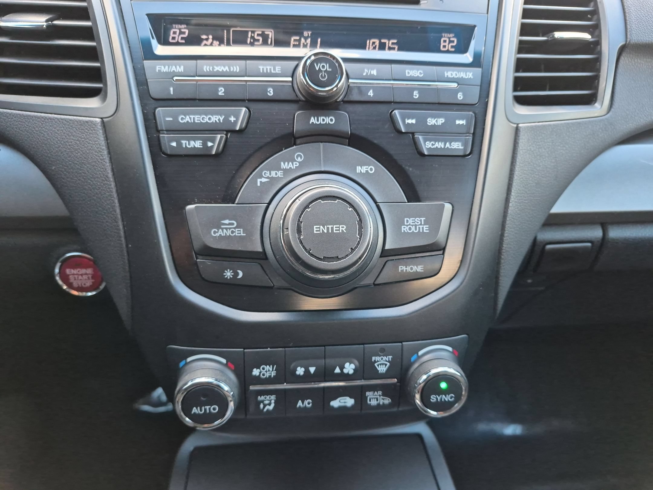 Used 2014 Forged Silver Metallic Acura AWD w/ Technology Package image 22