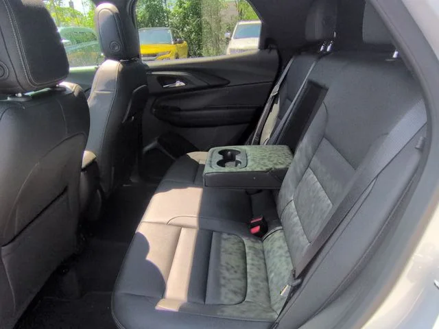 Used 2023 White Chevrolet ACTIV image 24