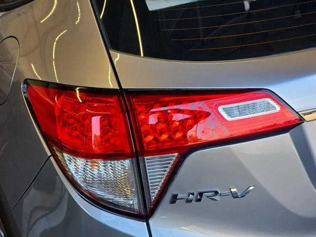 Used 2019 Silver Honda LX image 34