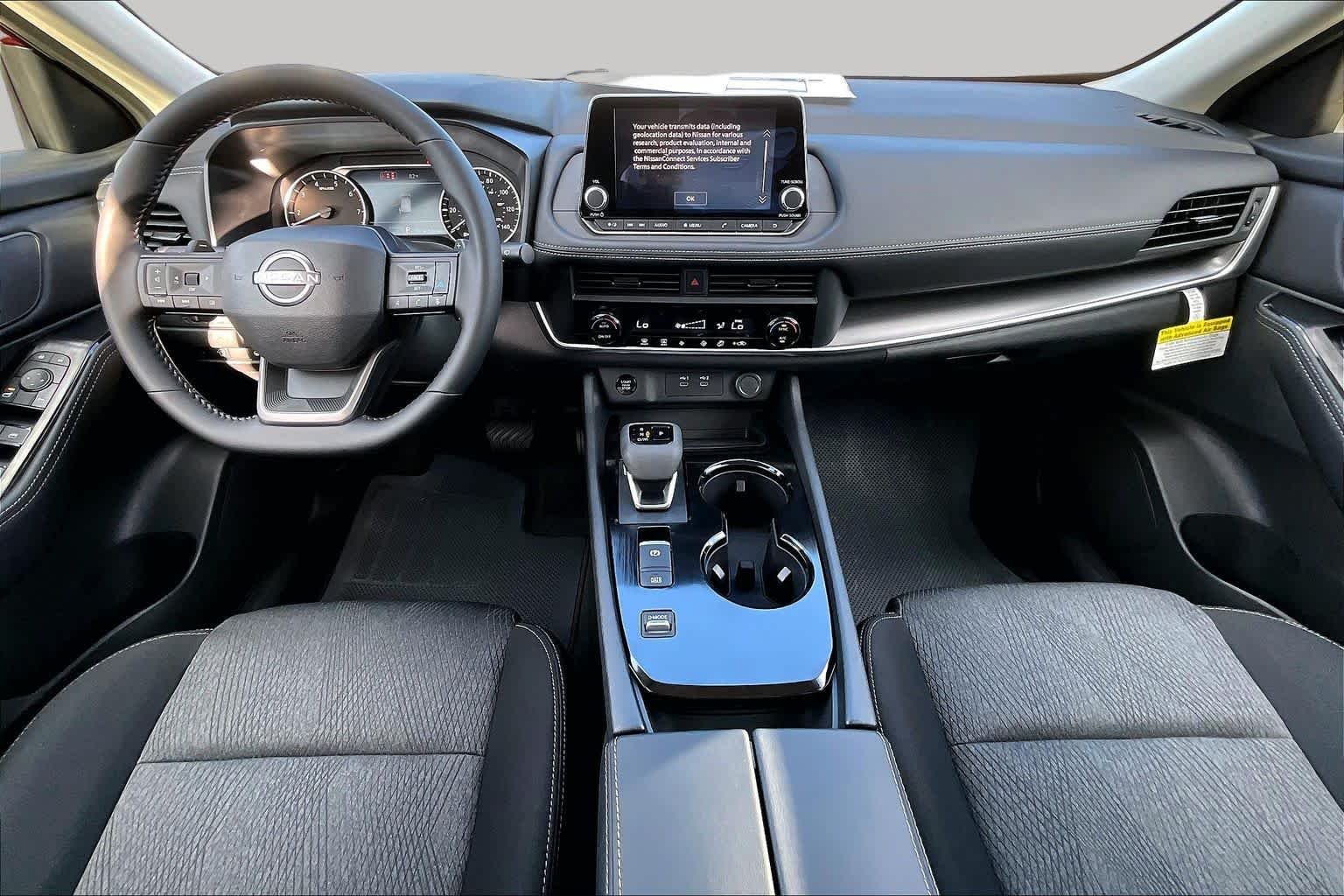 New 2027 Scarlet Ember Tintcoat Nissan SV image 5
