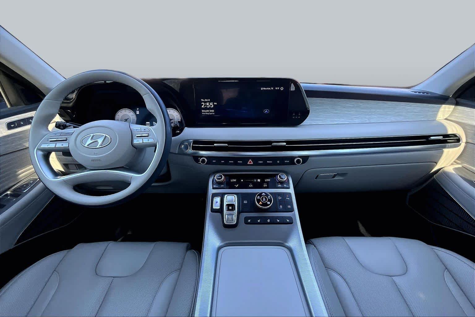 Used 2024 Abyss Black Pearl Hyundai Calligraphy image 16