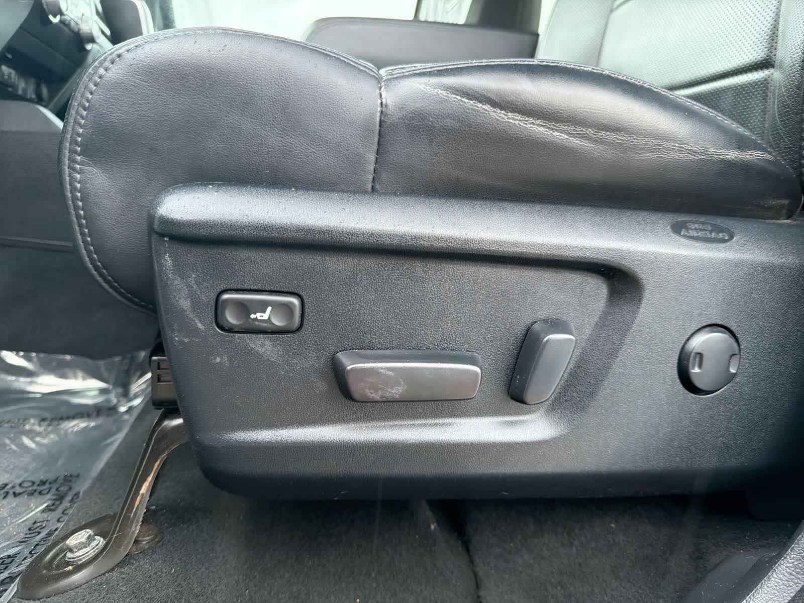 Used 2021 Wind Chill Pearl Toyota Platinum image 18