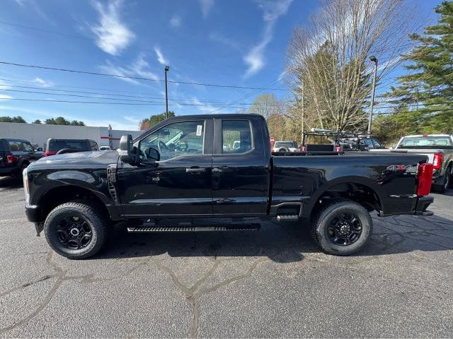 New 2026 Agate Black Metallic Ford F-250® XL image 2
