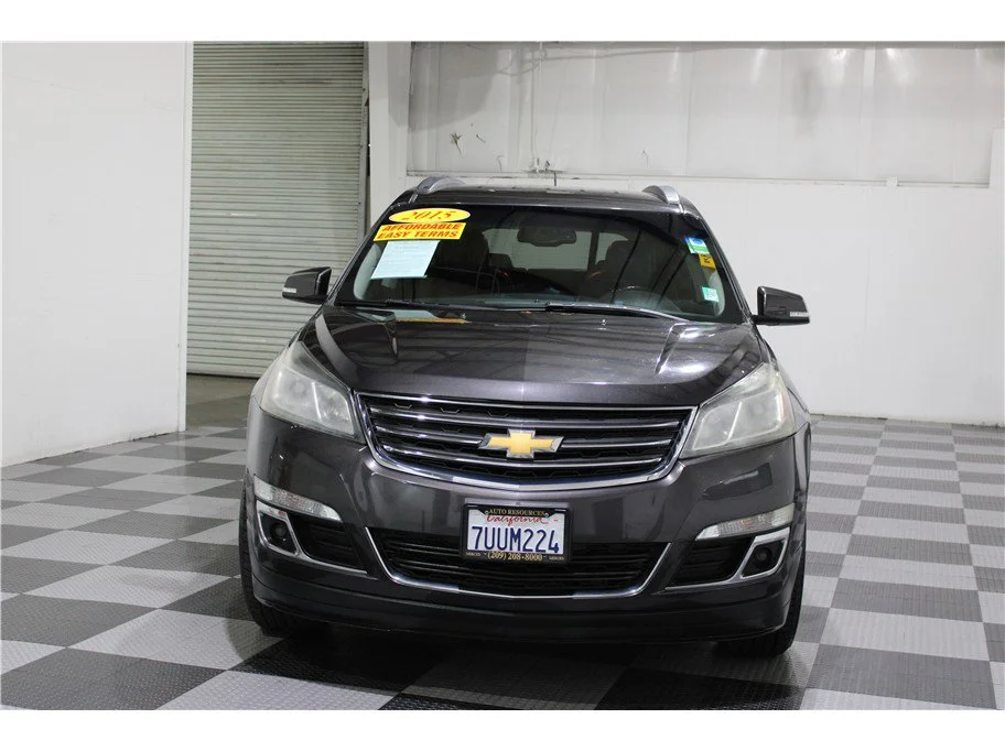 Used 2015 Tungsten Metallic Chevrolet LT image 2