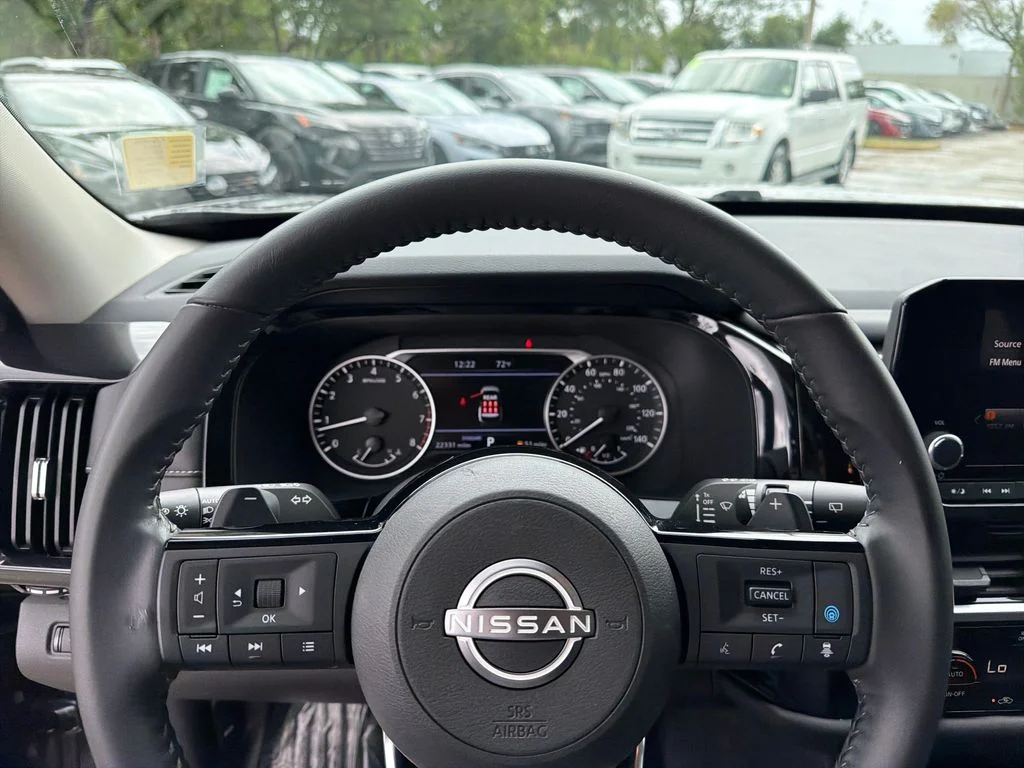 2023 Nissan Pathfinder SV - Photo 20
