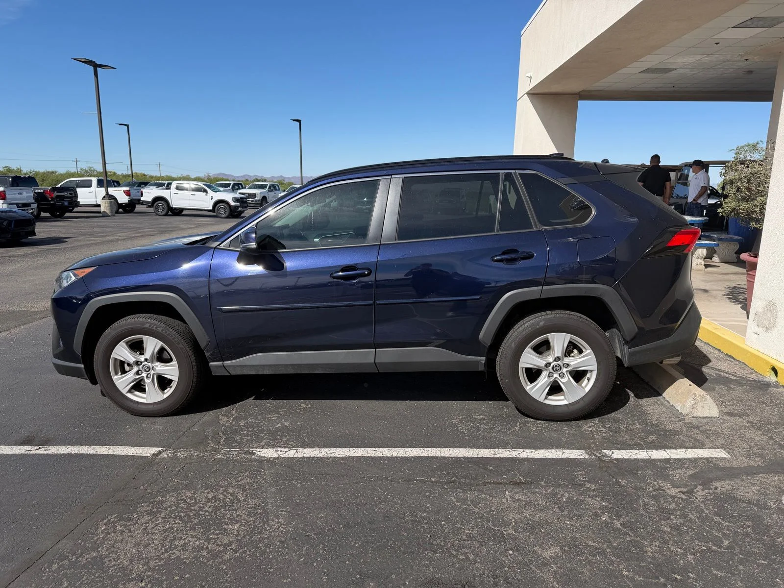 2021 Toyota RAV4 XLE